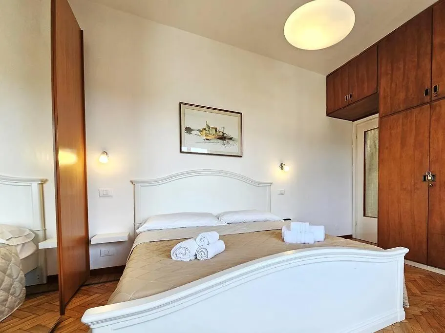 Parking,Wifi, Netflix - Sunny Sea View Haven Apartment Rapallo 0*,  Italy
